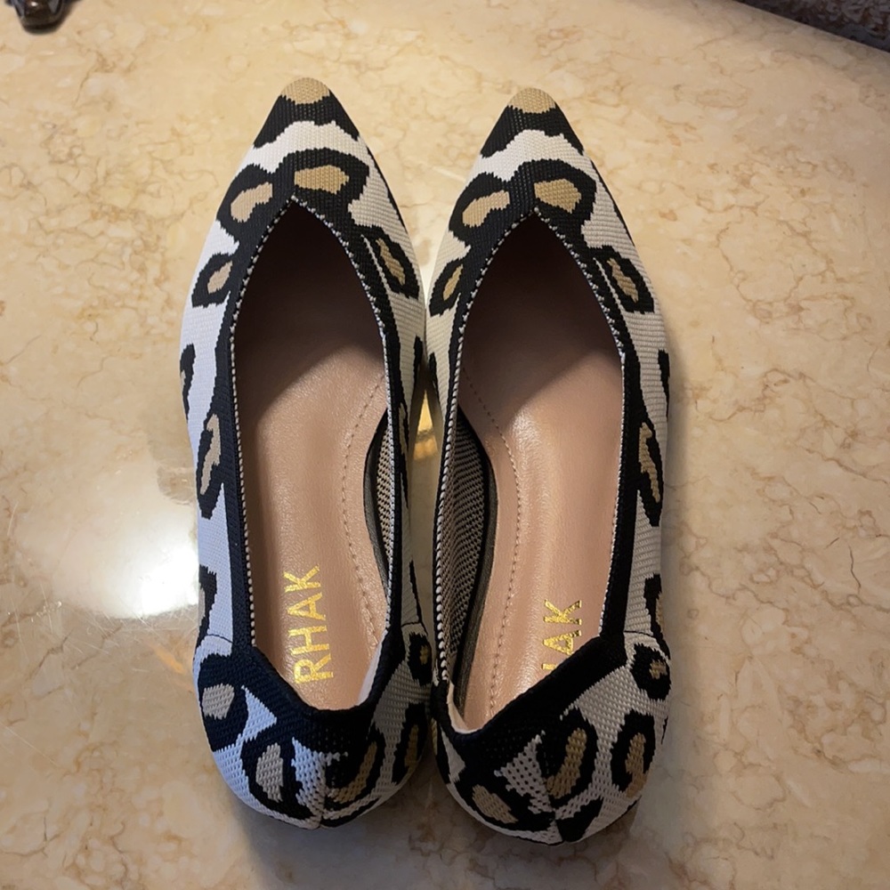 NWOT Leopard print flats - Picture 4 of 6